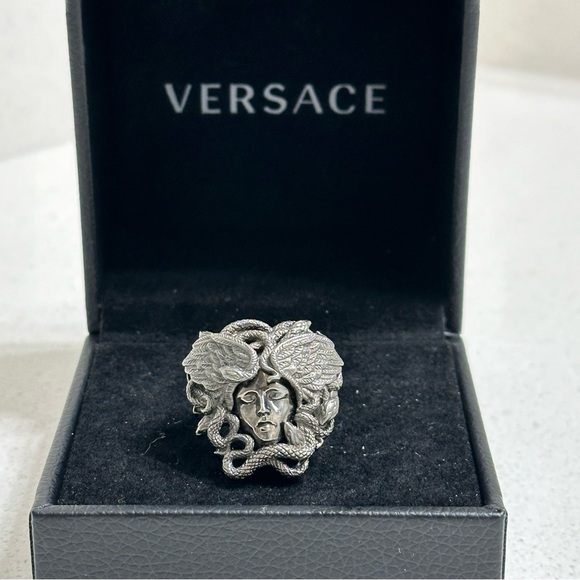 Authentic Versace Medusa Gun Metal Ring - Picture 1 of 7